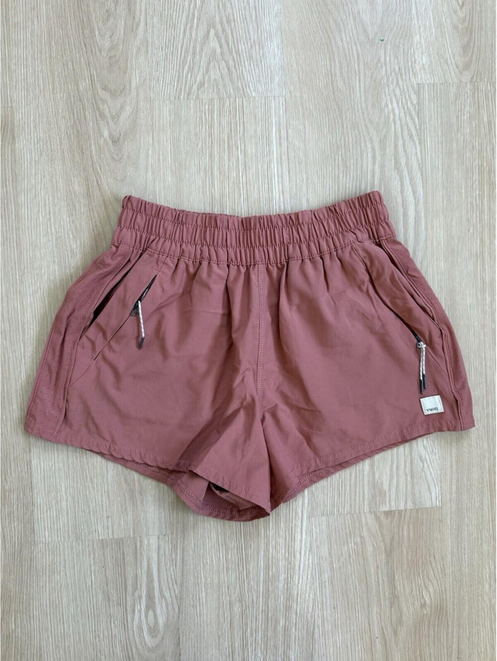 Vuori Women’s XS Performance Dash Shorts in Cinnamon Pink Athleisure Running